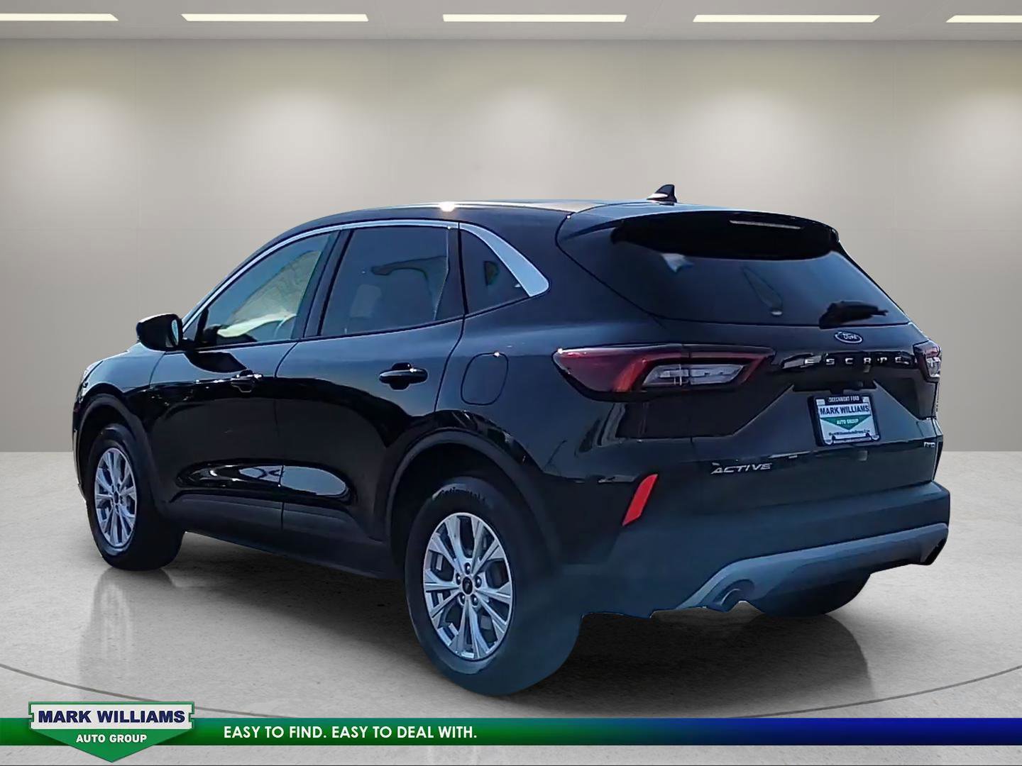 Certified 2023 Ford Escape Active AWD/4WD image 3