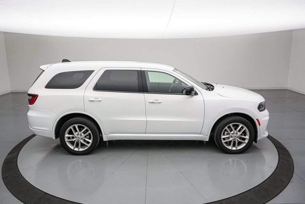 Used 2025 Dodge Durango GT AWD/4WD image 3