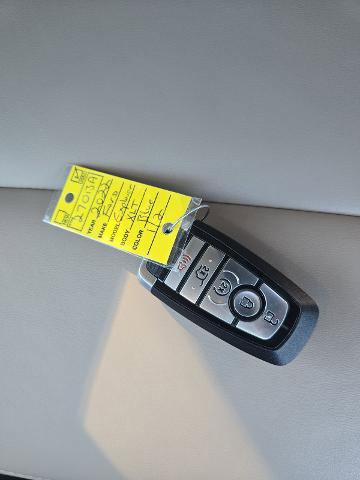 Certified 2022 Ford Explorer XLT w/ Equipment Group 202A image 30