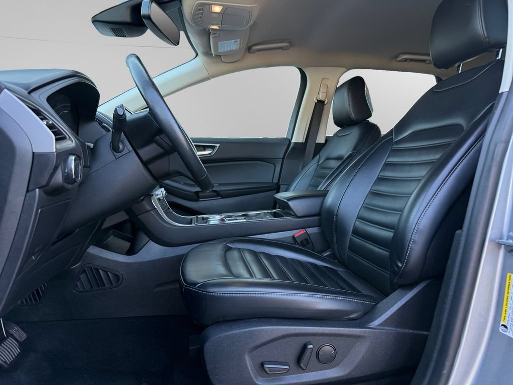 Certified 2024 Ford Edge SEL AWD/4WD image 9