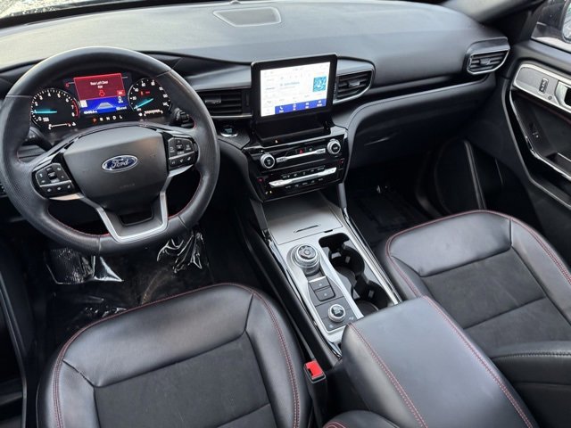 Certified 2022 Ford Explorer ST-Line w/ Class IV Trailer Tow Package image 11