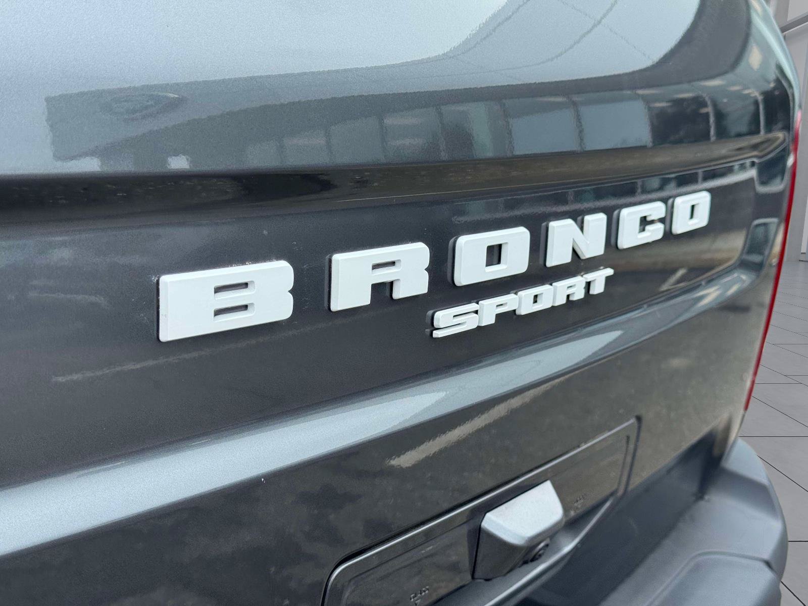 Certified 2025 Ford Bronco Sport Badlands w/ Badlands Tech Package AWD/4WD image 11