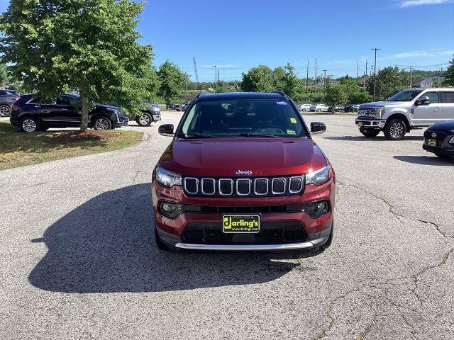 Used 2022 Jeep Compass Limited w/ Sun and Sound Group AWD/4WD image 2