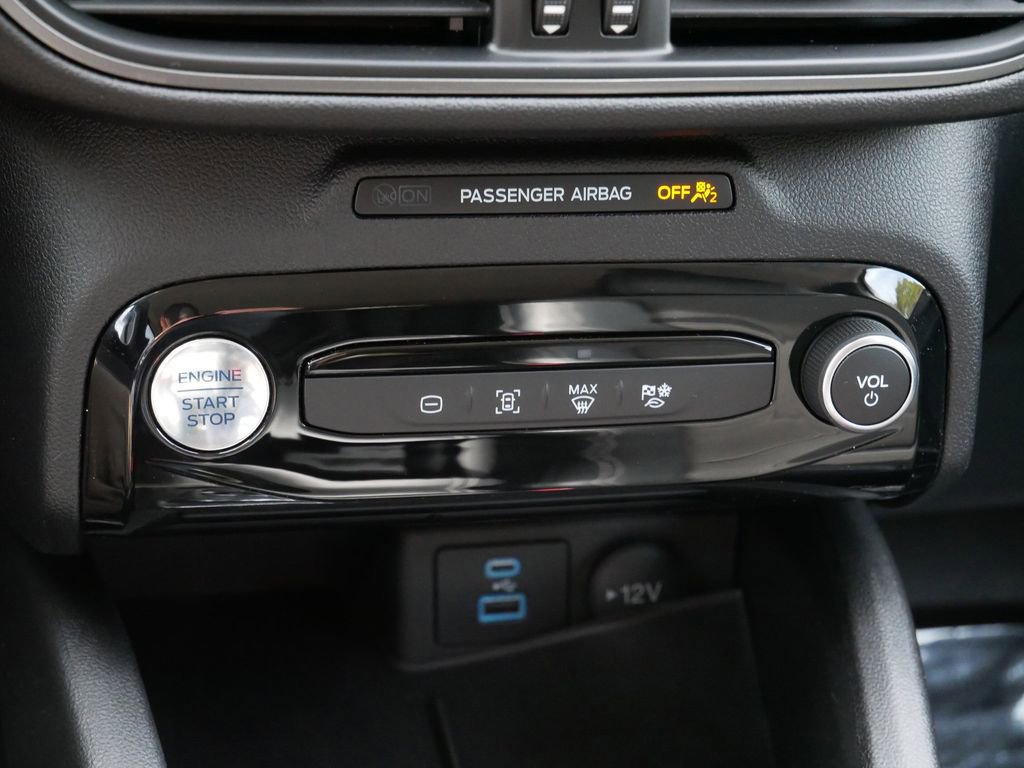 Certified 2023 Ford Escape SE FWD image 23