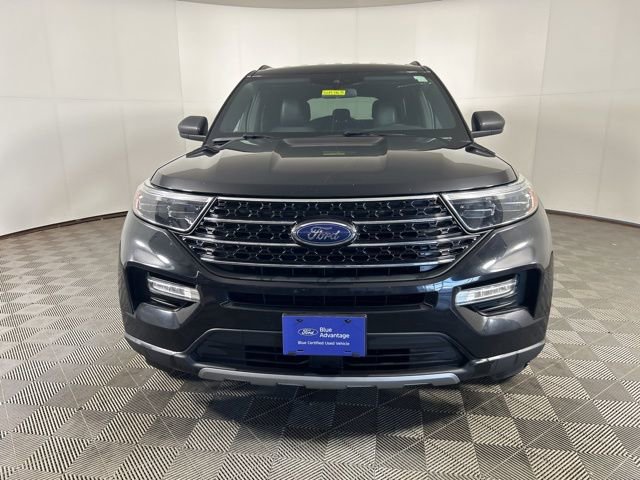 Certified 2020 Ford Explorer XLT w/ Equipment Group 202A AWD/4WD image 2