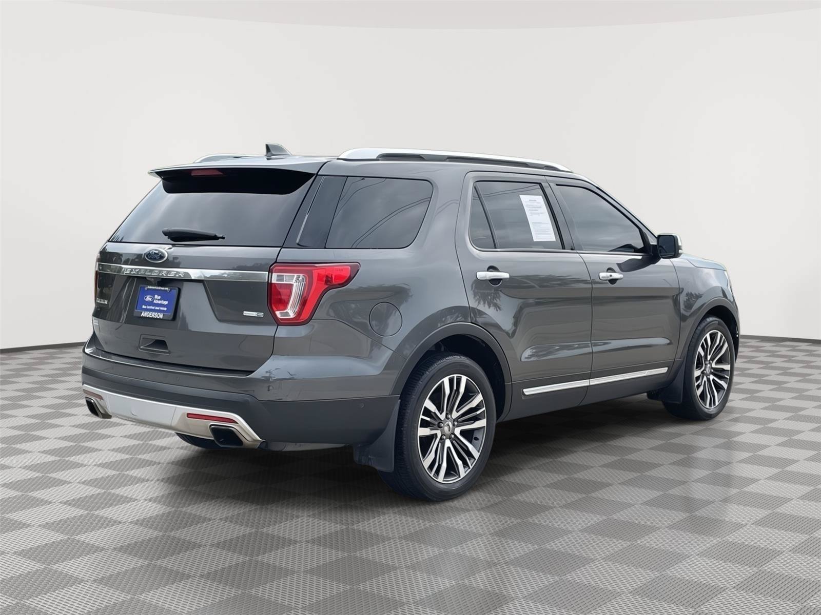 Certified 2017 Ford Explorer Platinum AWD/4WD image 7