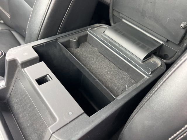 Certified 2022 Ford Explorer XLT w/ Equipment Group 202A image 18