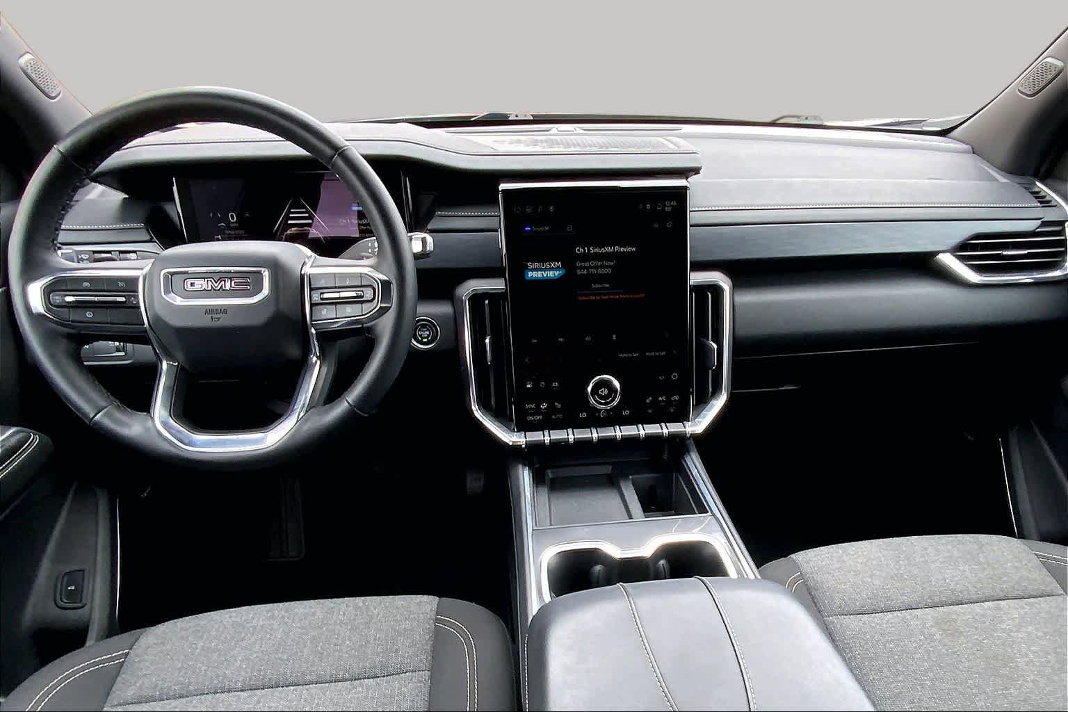 Used 2025 GMC Acadia Elevation FWD image 16