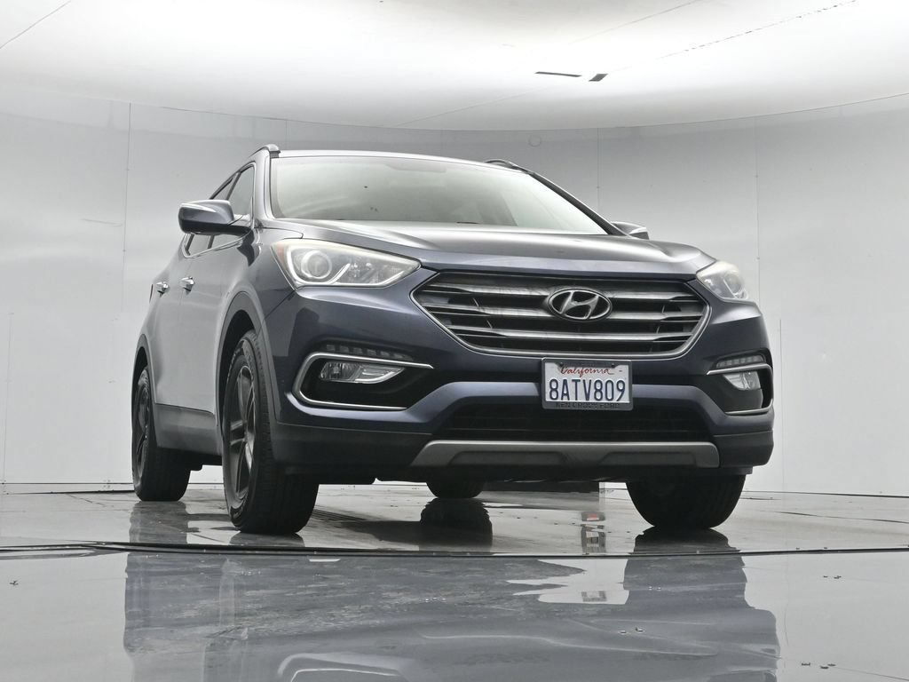 Used 2017 Hyundai Santa Fe Sport w/ 2.4L Value Package 06 FWD image 4