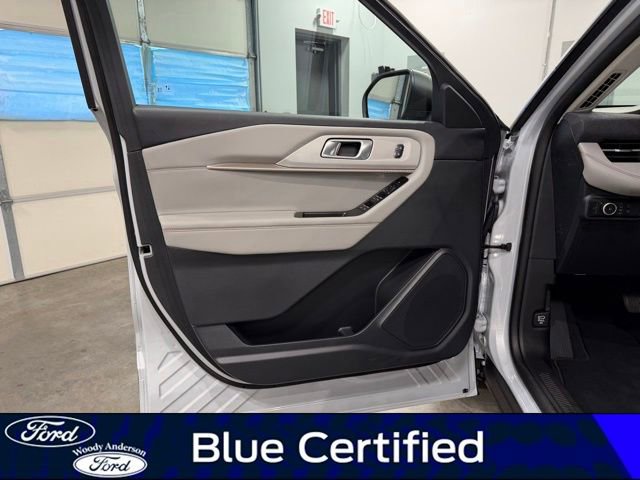 Certified 2025 Ford Explorer Active w/ Active Comfort Package RWD image 23