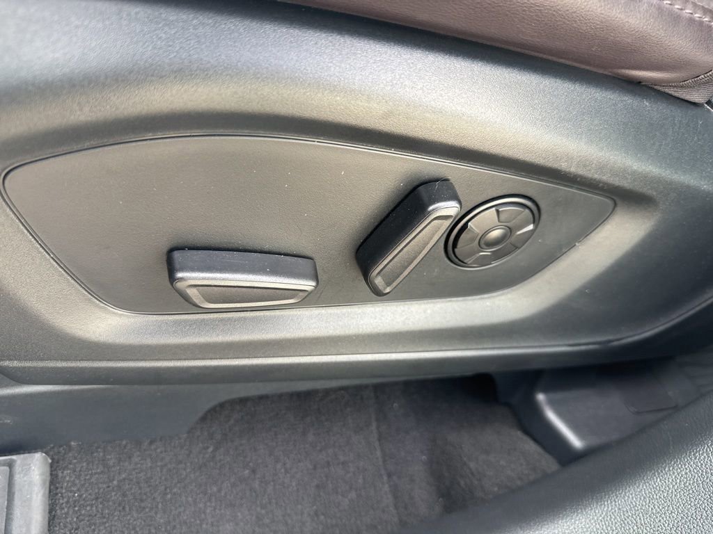 Certified 2025 Ford Explorer Platinum w/ Ultimate Package image 30