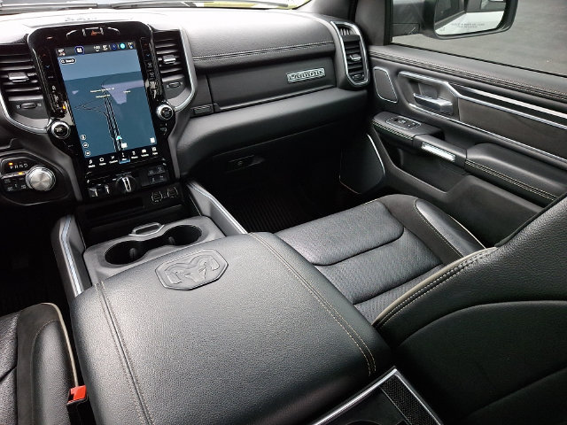 Used 2022 RAM 1500 Laramie AWD/4WD image 21