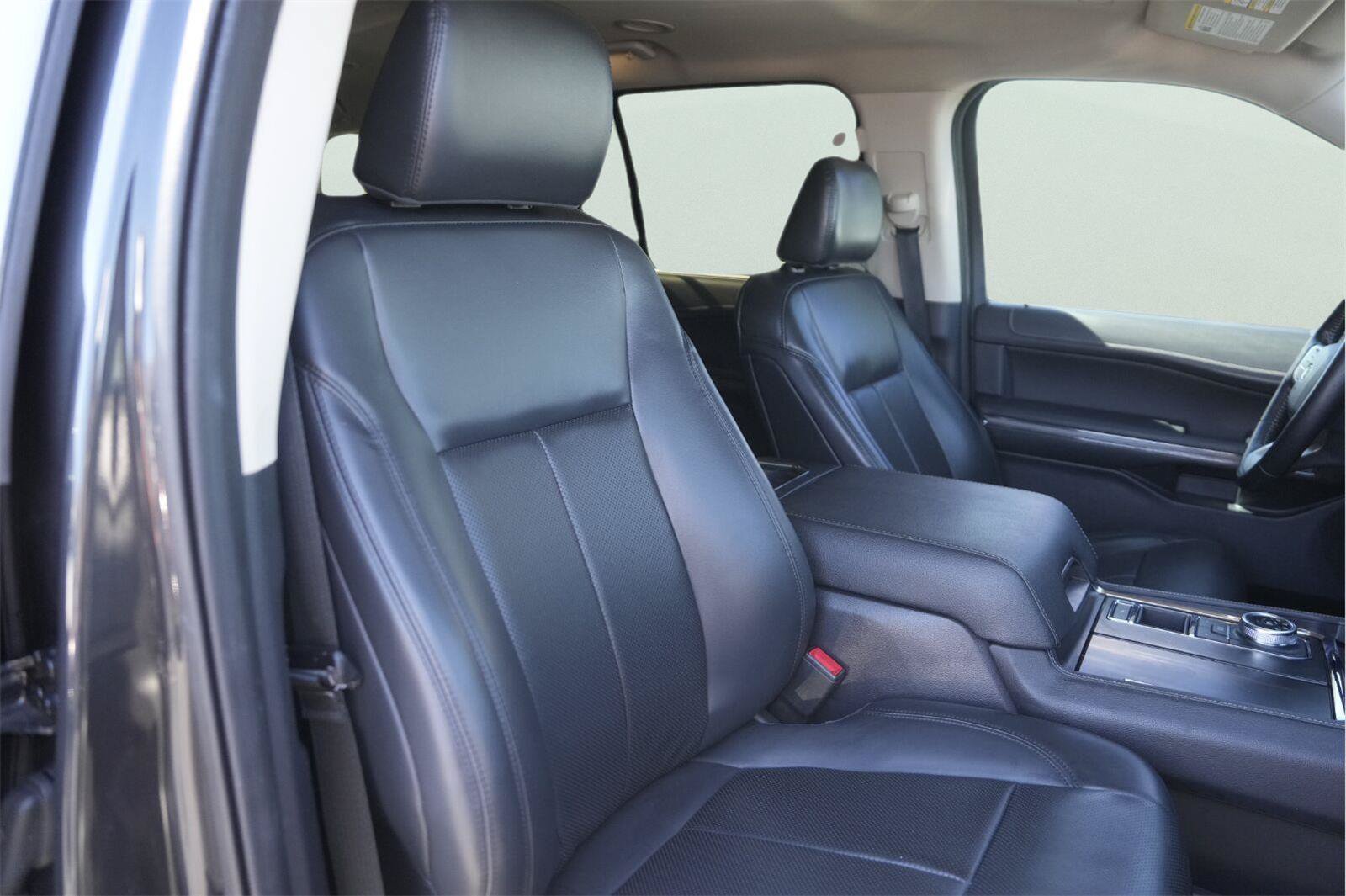 Certified 2022 Ford Expedition XLT RWD image 21