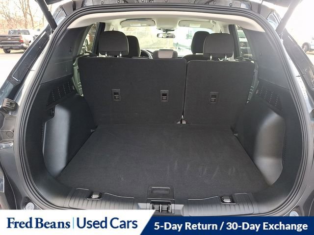 Certified 2022 Ford Escape SE w/ SE Sport Appearance Package image 30