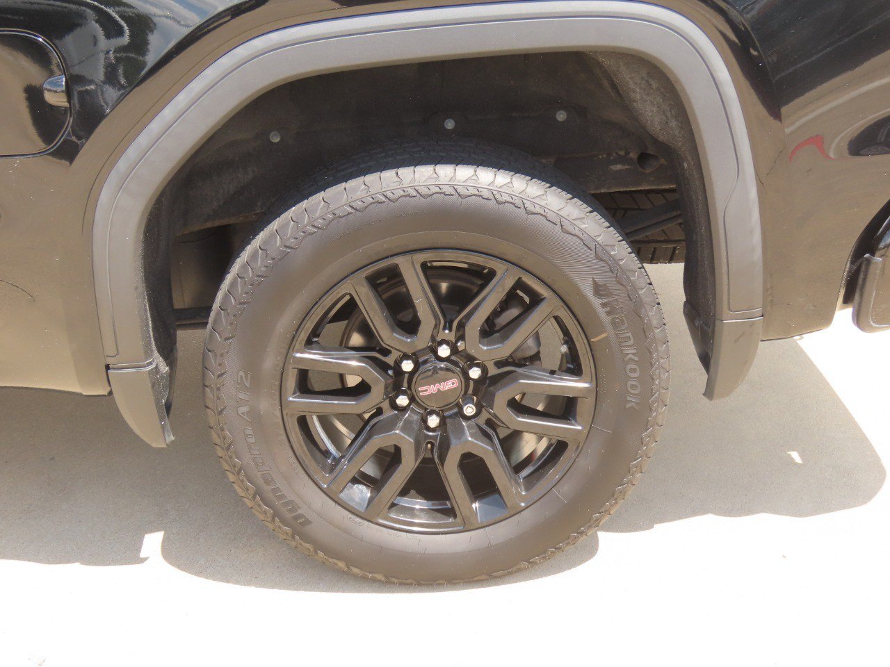 Used 2019 GMC Sierra 1500 SLT RWD image 15