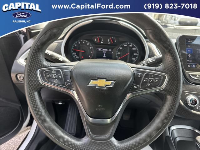 Used 2023 Chevrolet Malibu LT FWD image 24