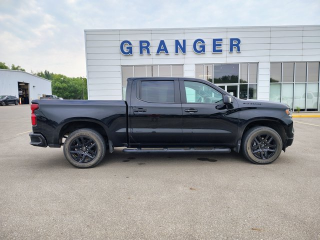 Used 2024 Chevrolet Silverado 1500 RST w/ Rally Edition AWD/4WD image 6