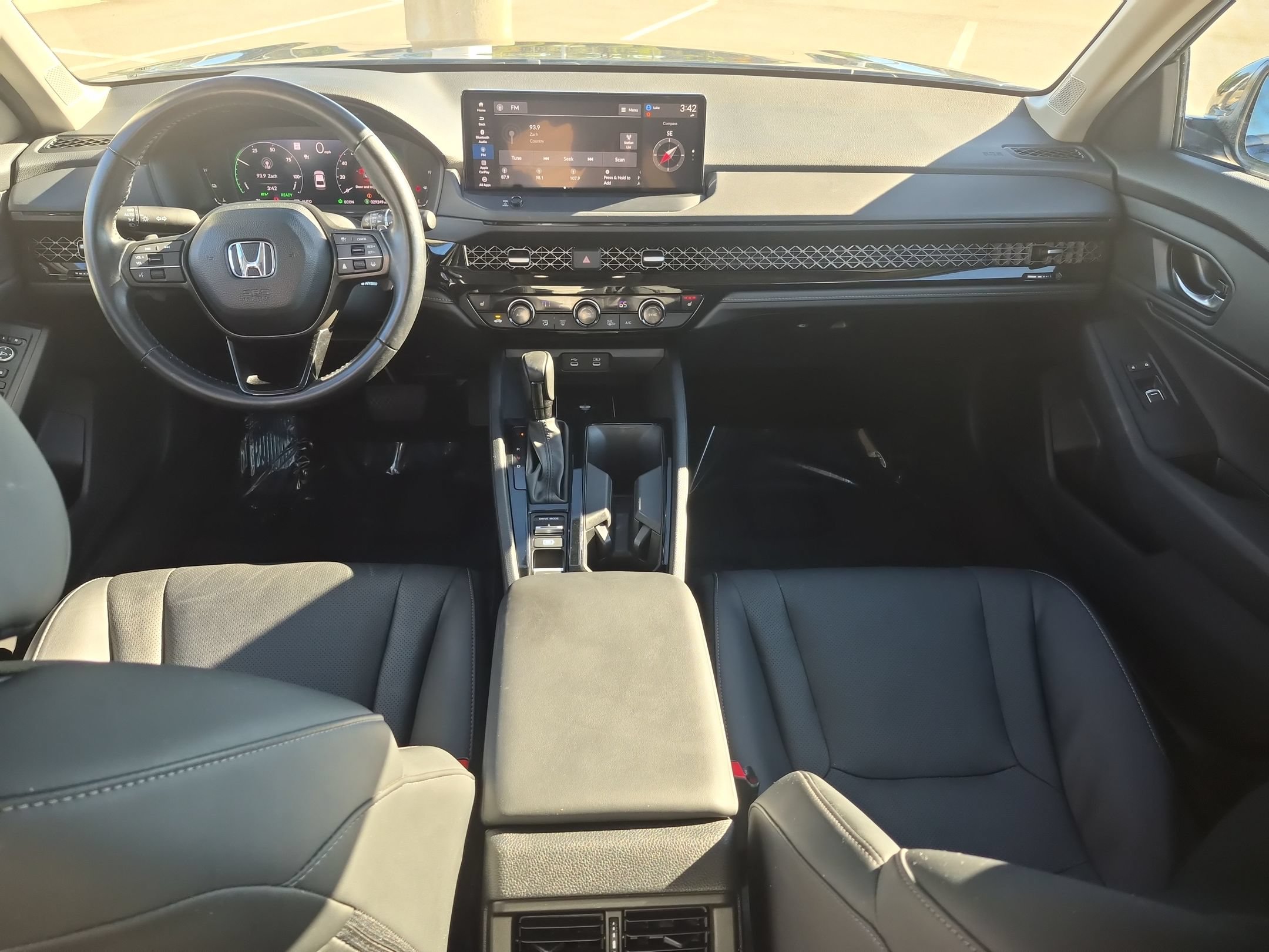 Used 2025 Honda Accord EX-L image 31
