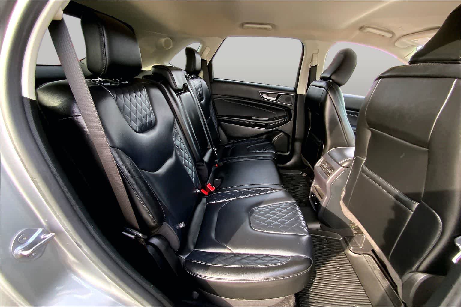 Certified 2023 Ford Edge Titanium AWD/4WD image 18