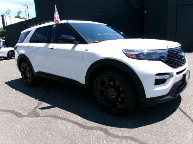 Certified 2023 Ford Explorer ST-Line w/ Class IV Trailer Tow Package AWD/4WD image 3