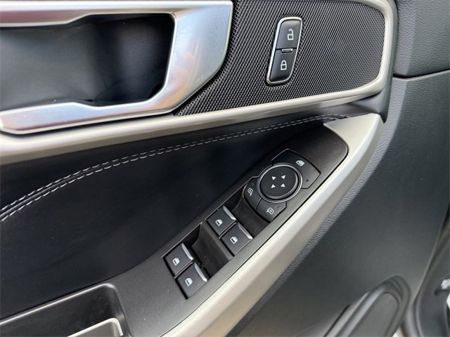 Certified 2023 Ford Explorer XLT w/ Equipment Group 202A image 21