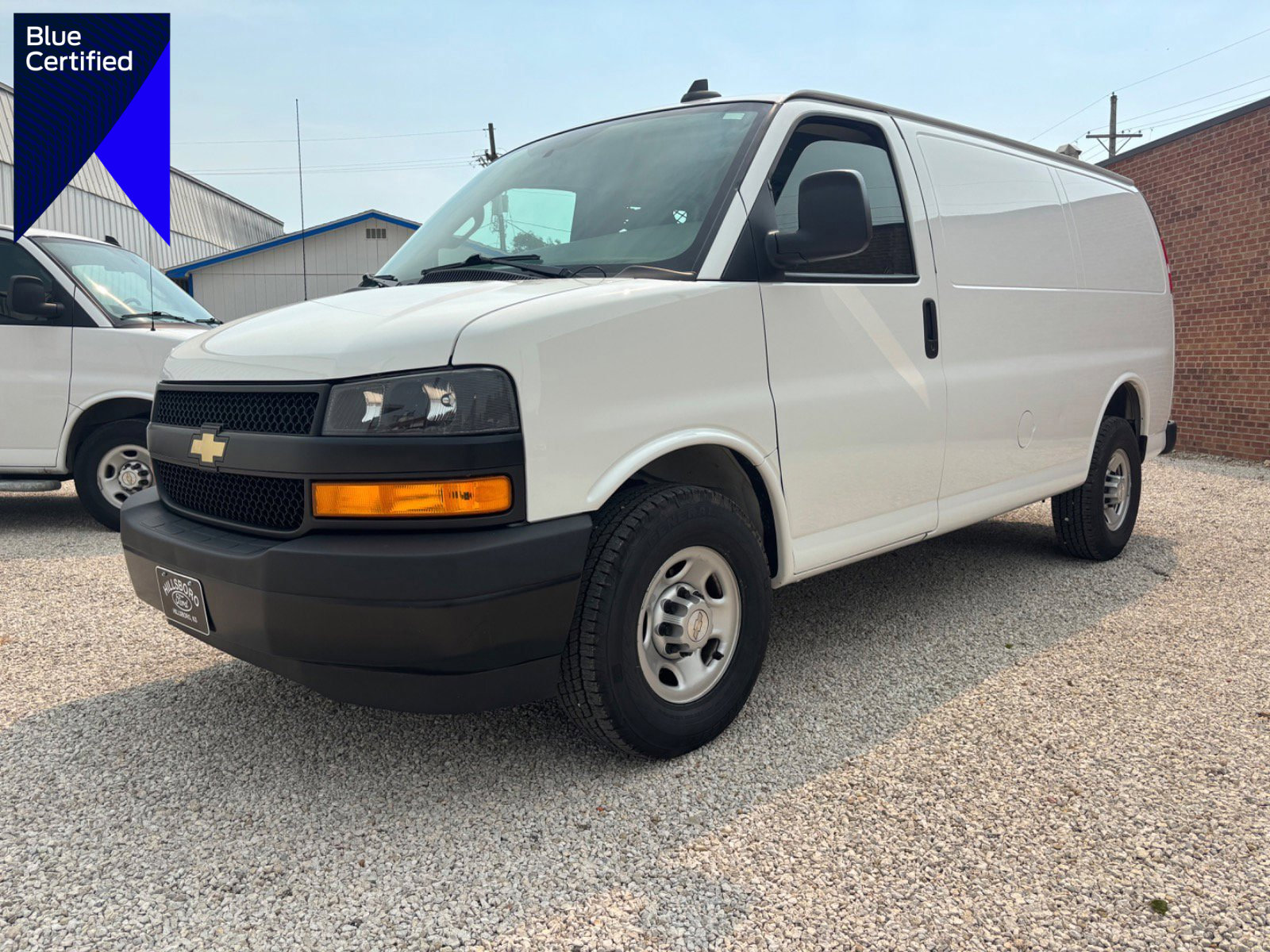 Used 2019 Chevrolet Express 3500 w/ Driver Convenience Package image 1