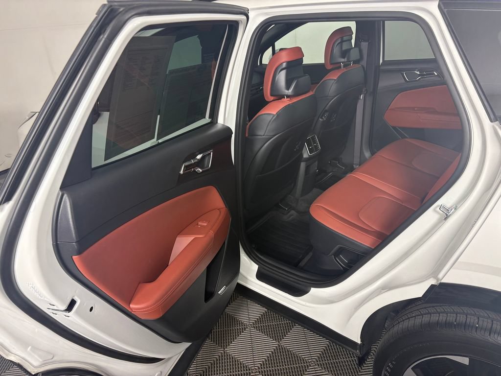Used 2026 Kia Sportage SX Prestige AWD/4WD image 27