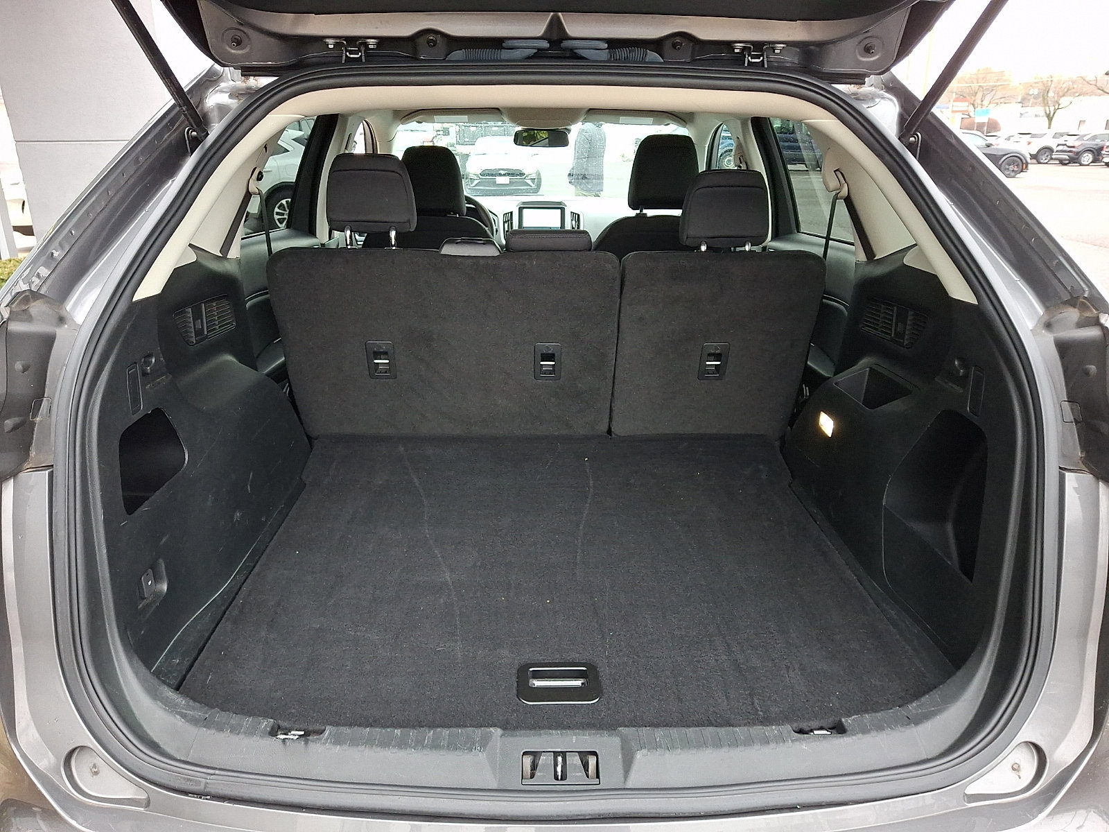 Certified 2022 Ford Edge SE image 29