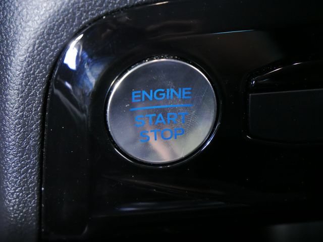 Certified 2025 Ford Escape Platinum AWD/4WD image 22