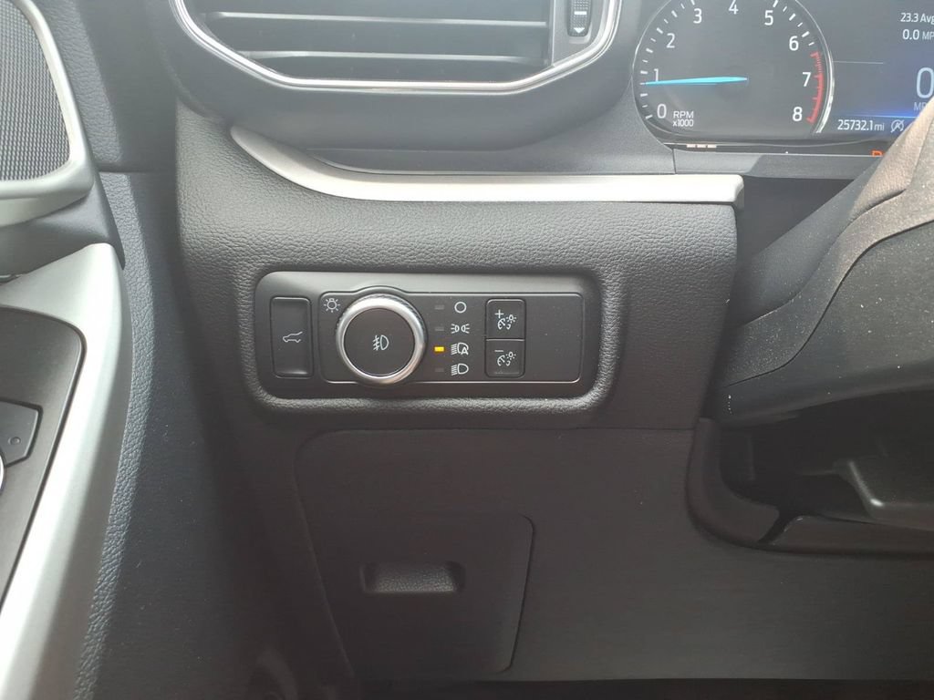 Certified 2023 Ford Explorer XLT w/ Equipment Group 202A AWD/4WD image 16