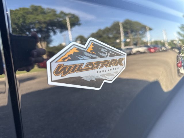 Certified 2023 Ford Bronco Wildtrak AWD/4WD image 16