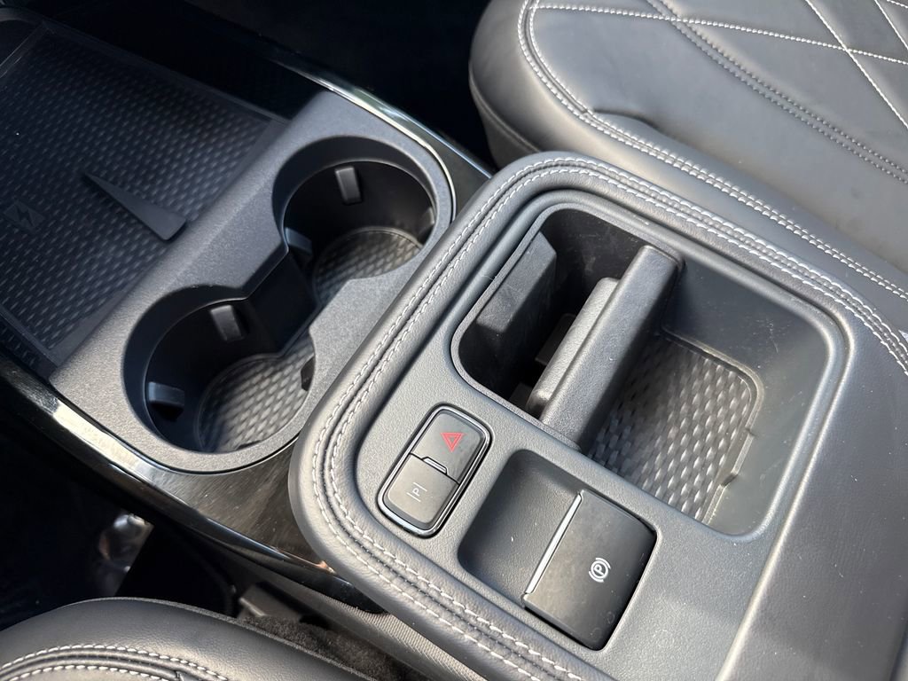 Certified 2025 Ford Mustang Mach-E Select image 24