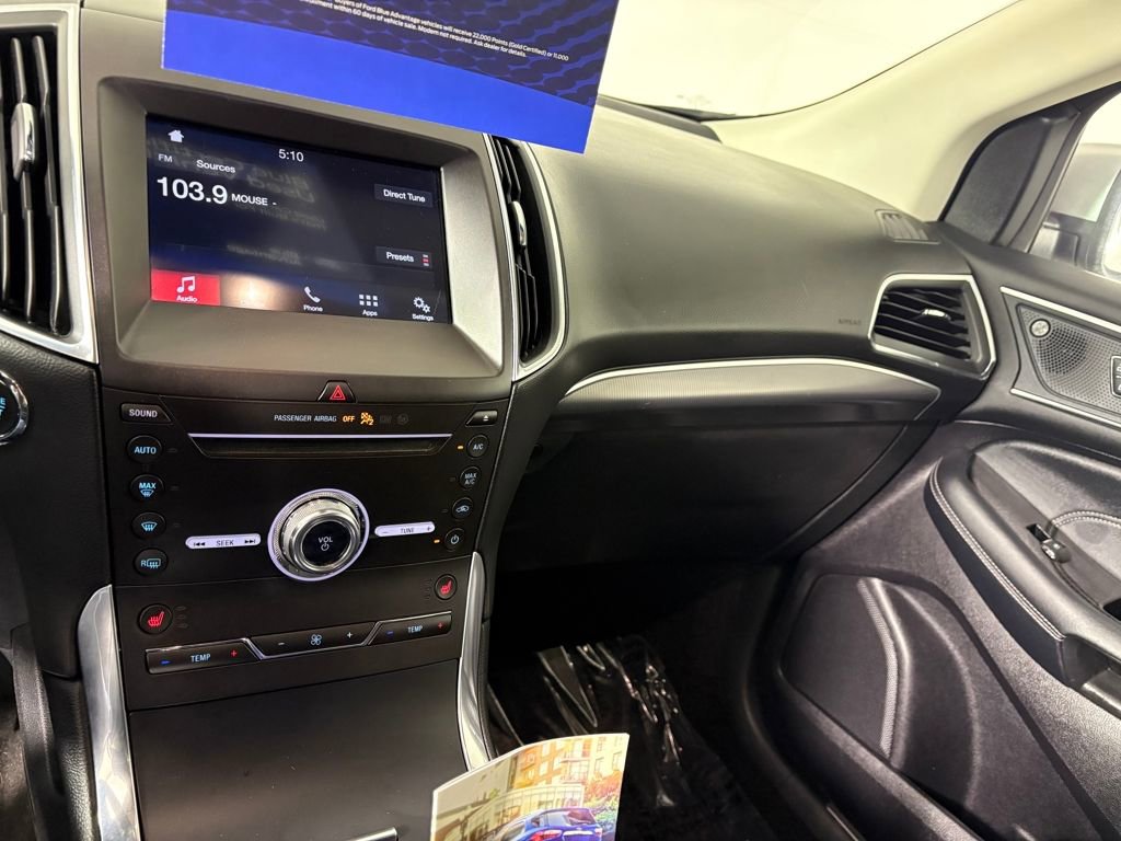 Certified 2019 Ford Edge Titanium image 18