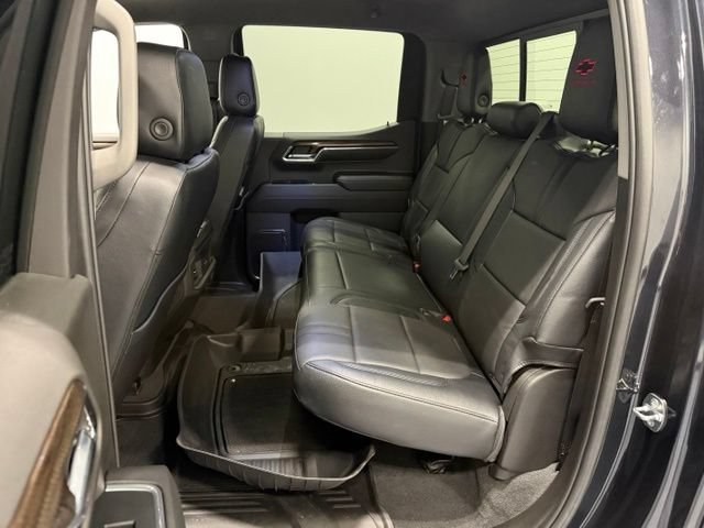 Used 2024 Chevrolet Silverado 1500 RST w/ Convenience Package II AWD/4WD image 34