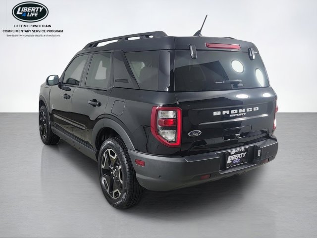 Certified 2023 Ford Bronco Sport Outer Banks AWD/4WD image 6