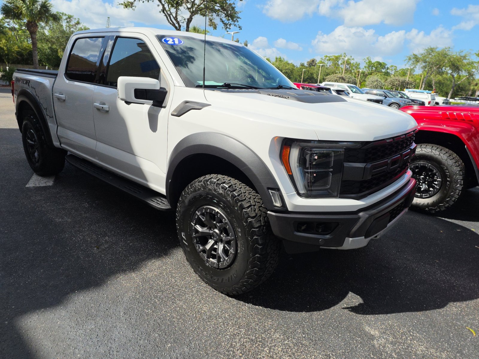 Certified 2021 Ford F150 Raptor w/ Raptor 37 Performance Package AWD/4WD image 1