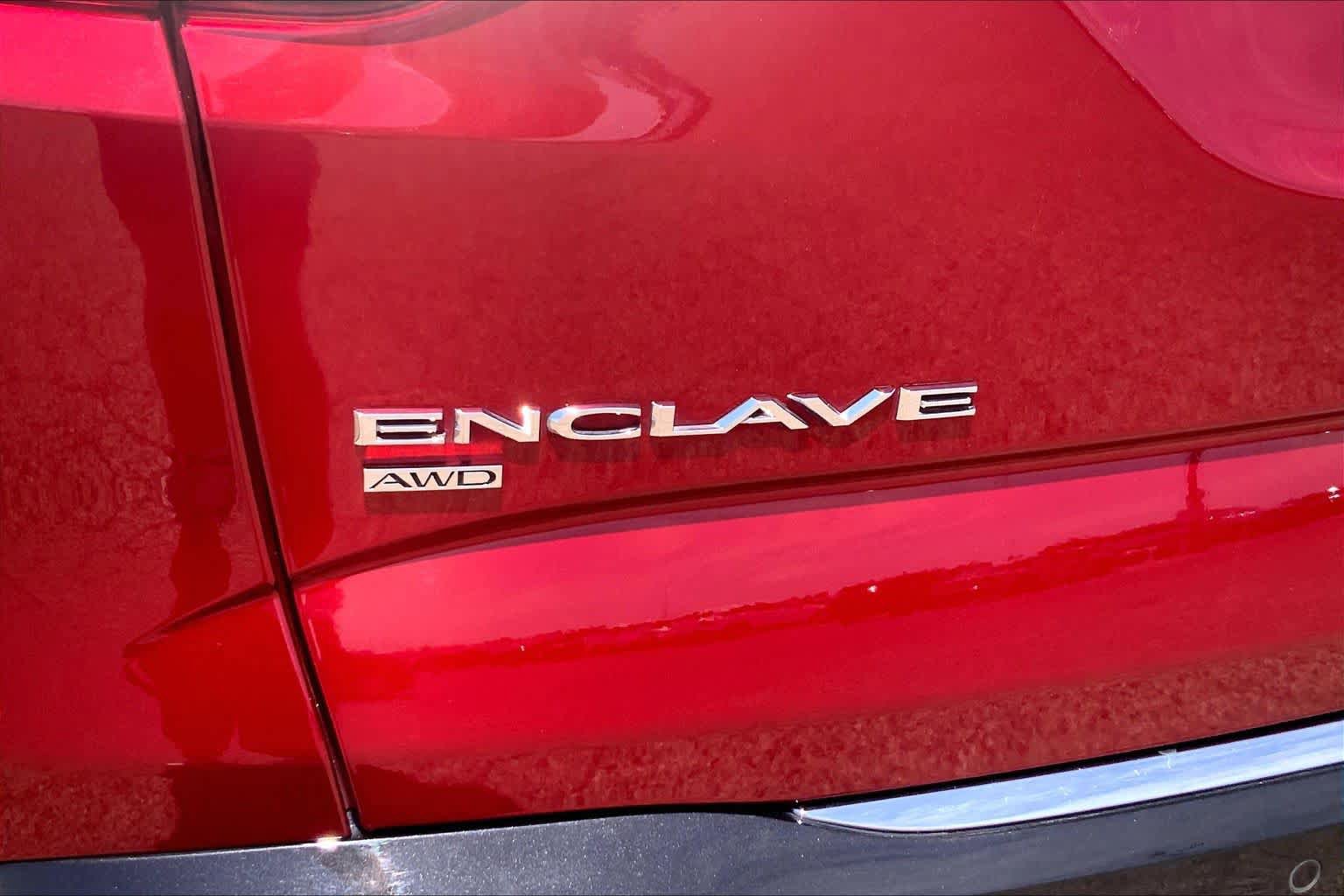 Used 2024 Buick Enclave Premium AWD/4WD image 10