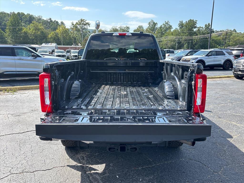 Certified 2024 Ford F250 XLT AWD/4WD image 7