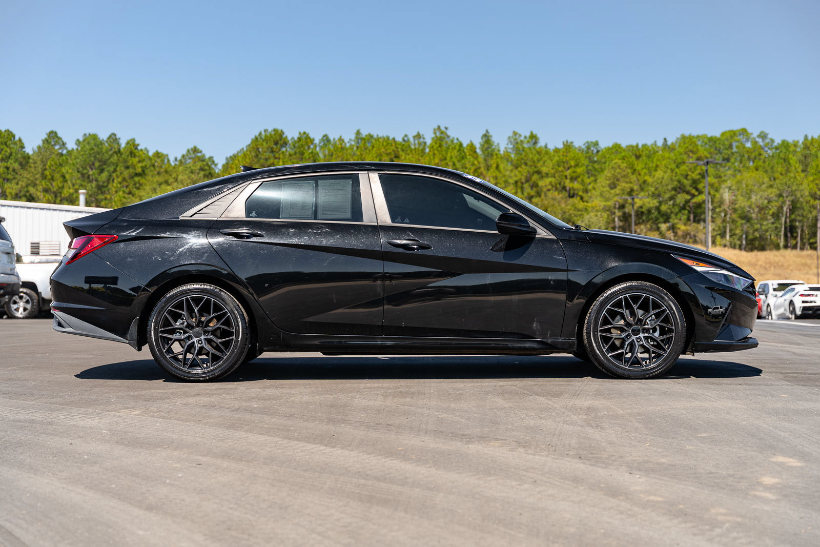 Used 2023 Hyundai Elantra SEL w/ Convenience Package FWD image 8