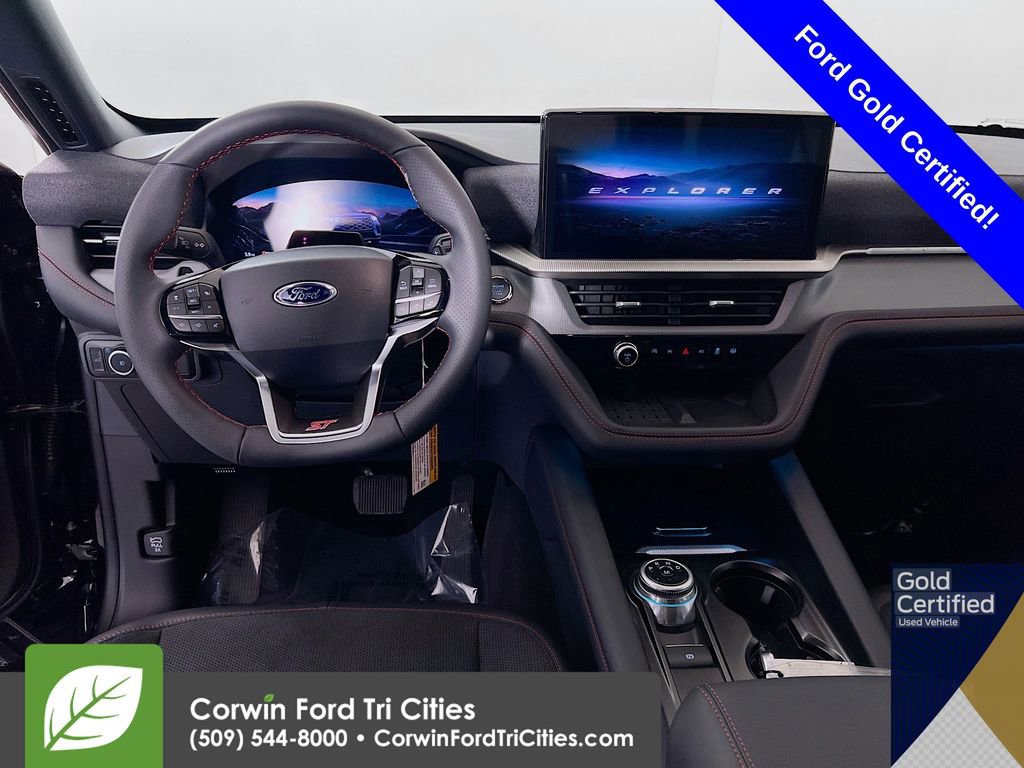 Certified 2025 Ford Explorer ST w/ Sun And Sound Package image 29