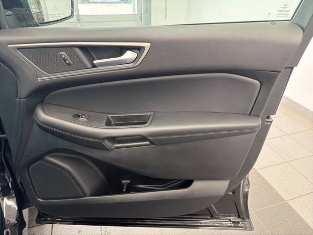 Certified 2024 Ford Edge SEL AWD/4WD image 13