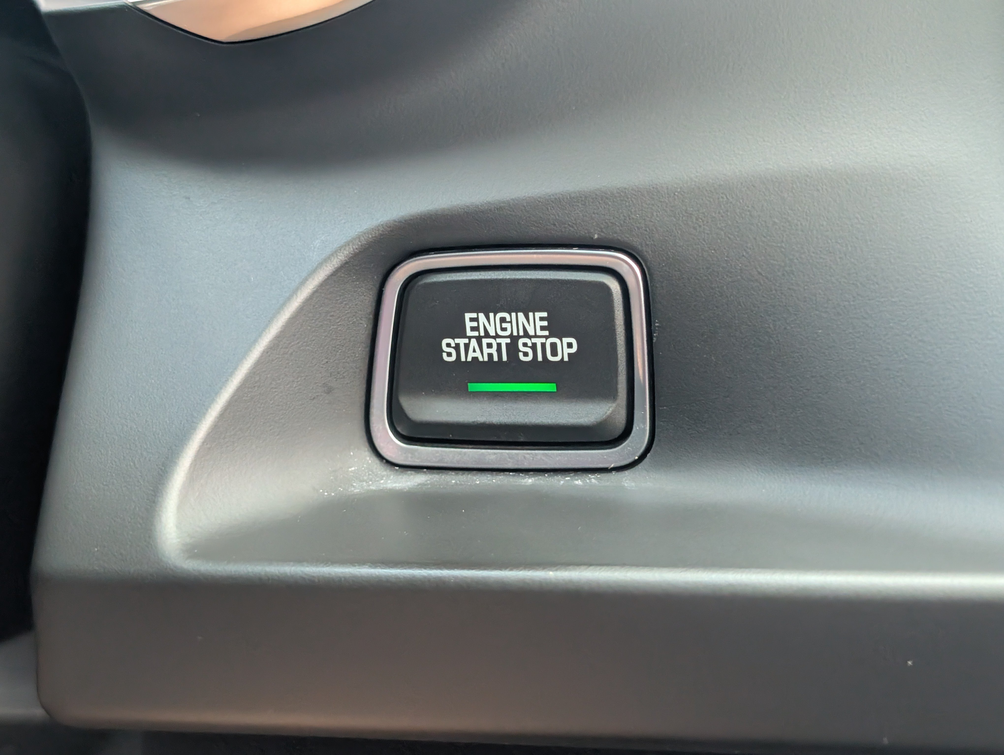 Used 2018 Chevrolet Camaro SS RWD image 21