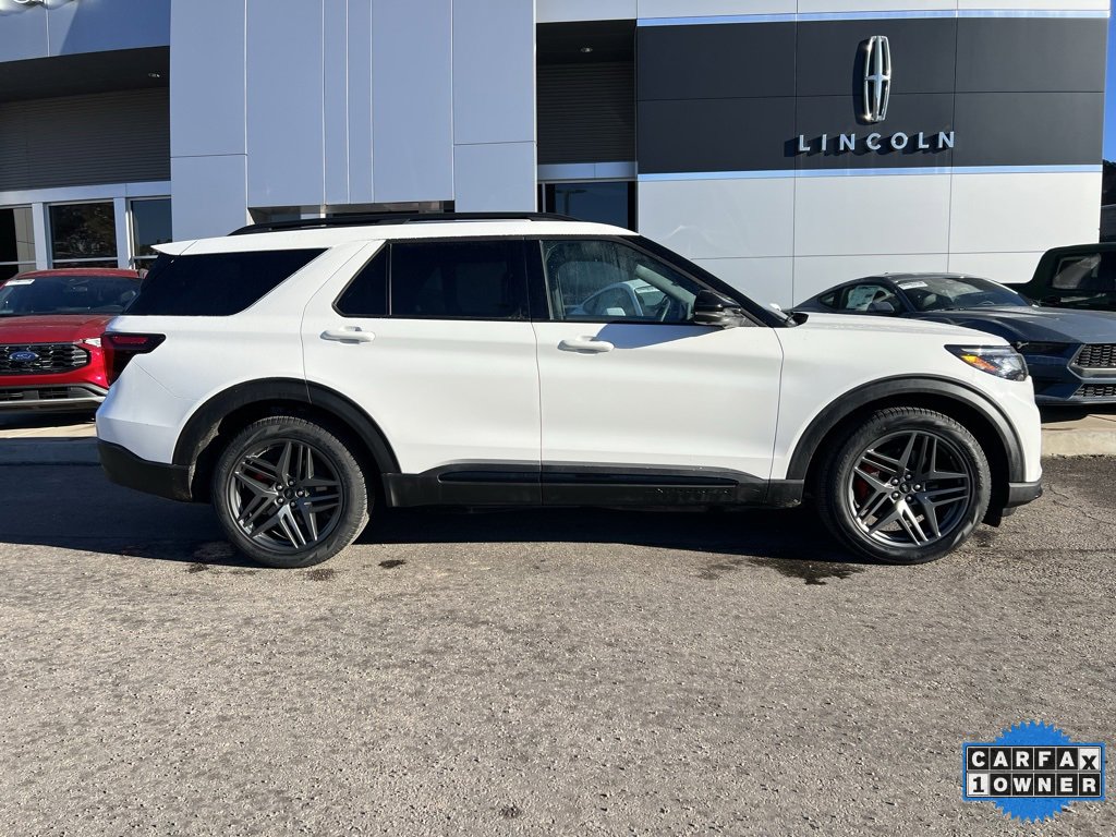 Certified 2025 Ford Explorer ST w/ Sun And Sound Package image 7