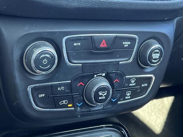 Used 2019 Jeep Compass Limited AWD/4WD image 22