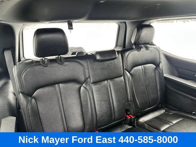 Used 2024 Jeep Wagoneer Series II AWD/4WD image 16