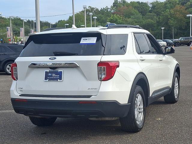 Certified 2023 Ford Explorer XLT image 4