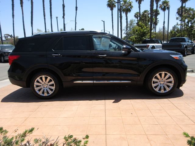 Certified 2023 Ford Explorer Limited w/ Limited Technology Package RWD image 5