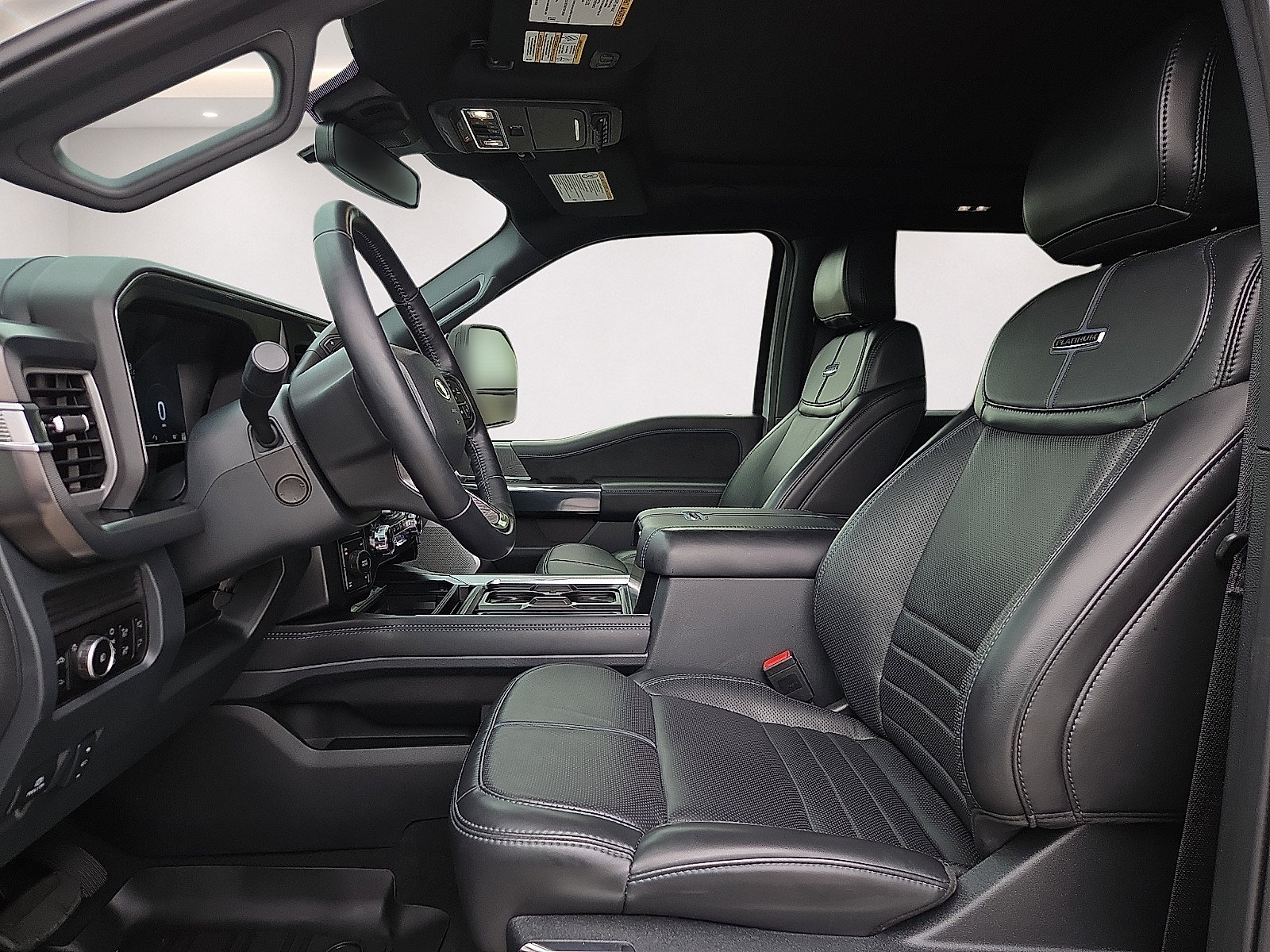 Certified 2025 Ford F250 Platinum AWD/4WD image 14