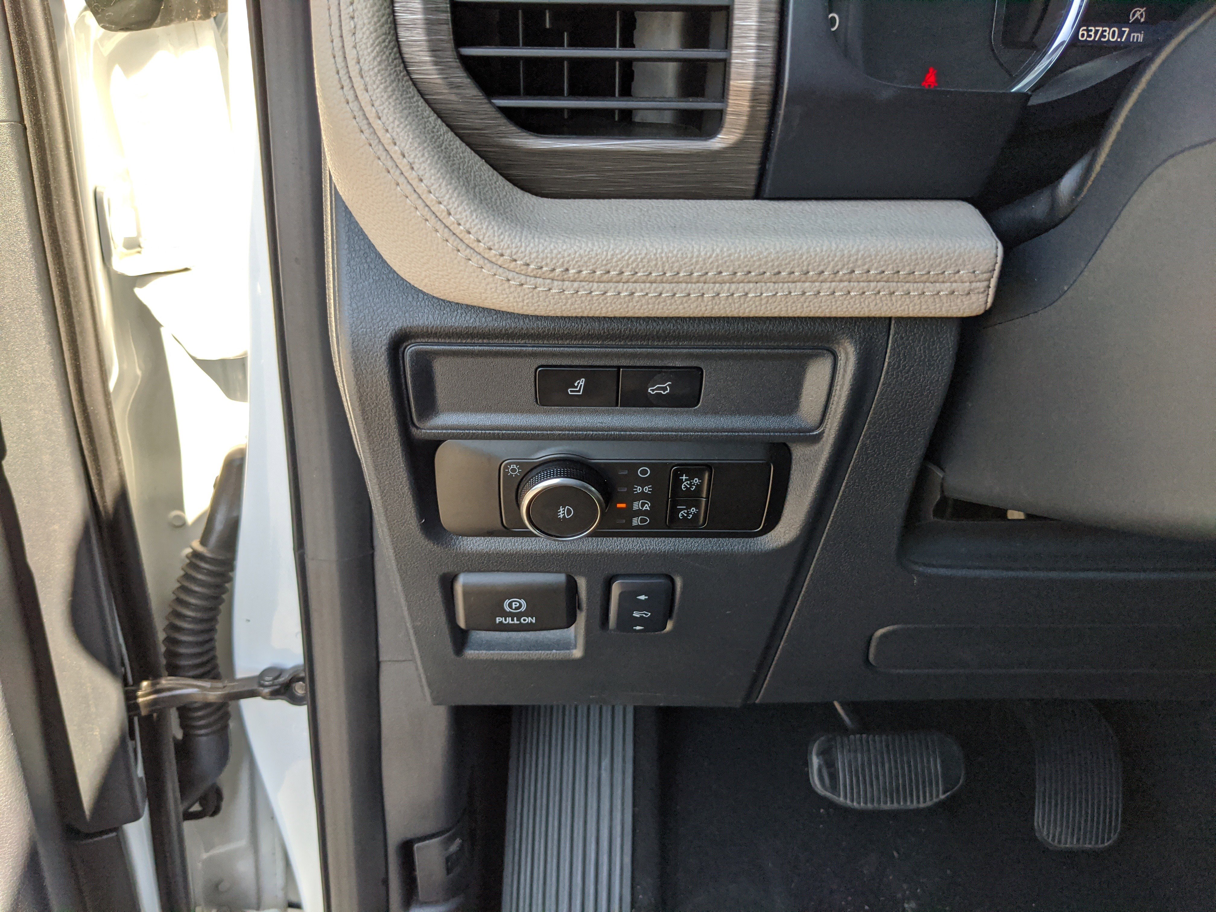 Certified 2024 Ford Expedition Max Limited image 34