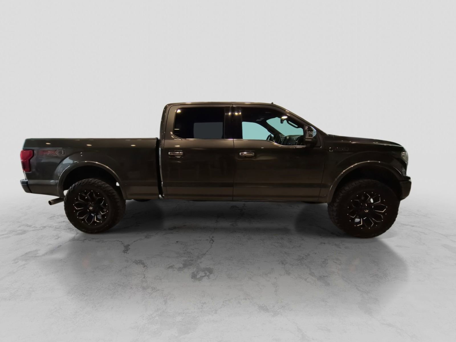Certified 2018 Ford F150 Platinum w/ Technology Package image 9